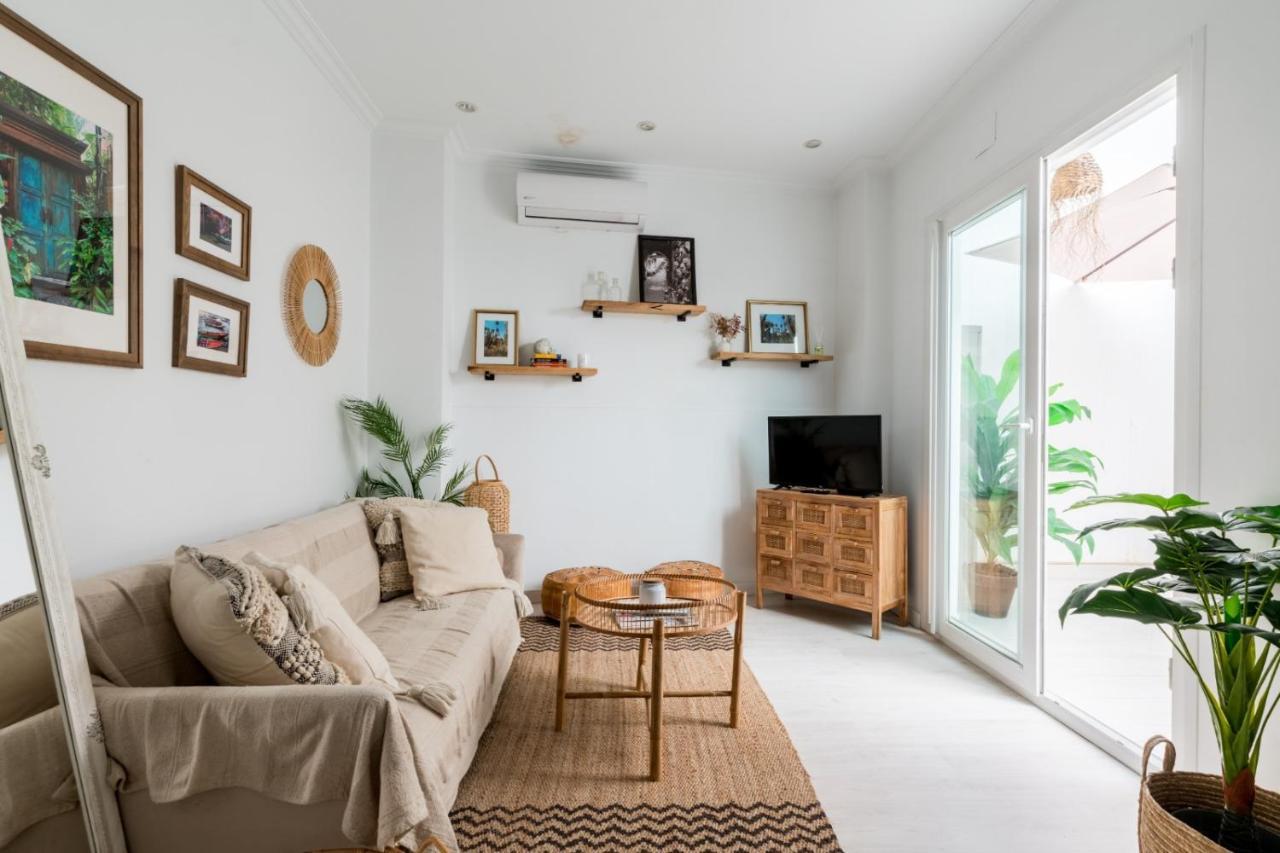 Oasis Con Patio Y Encanto En Centro Apartamento