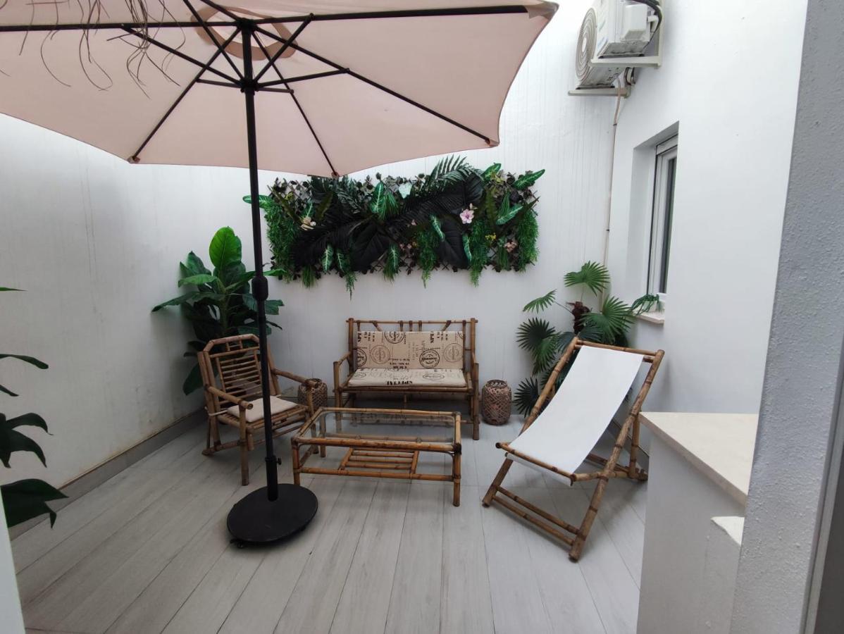 Apartamento Oasis Con Patio Y Encanto En Centro